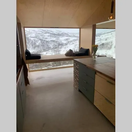 Holiday home Unik Arkitekttegnet Palehytte